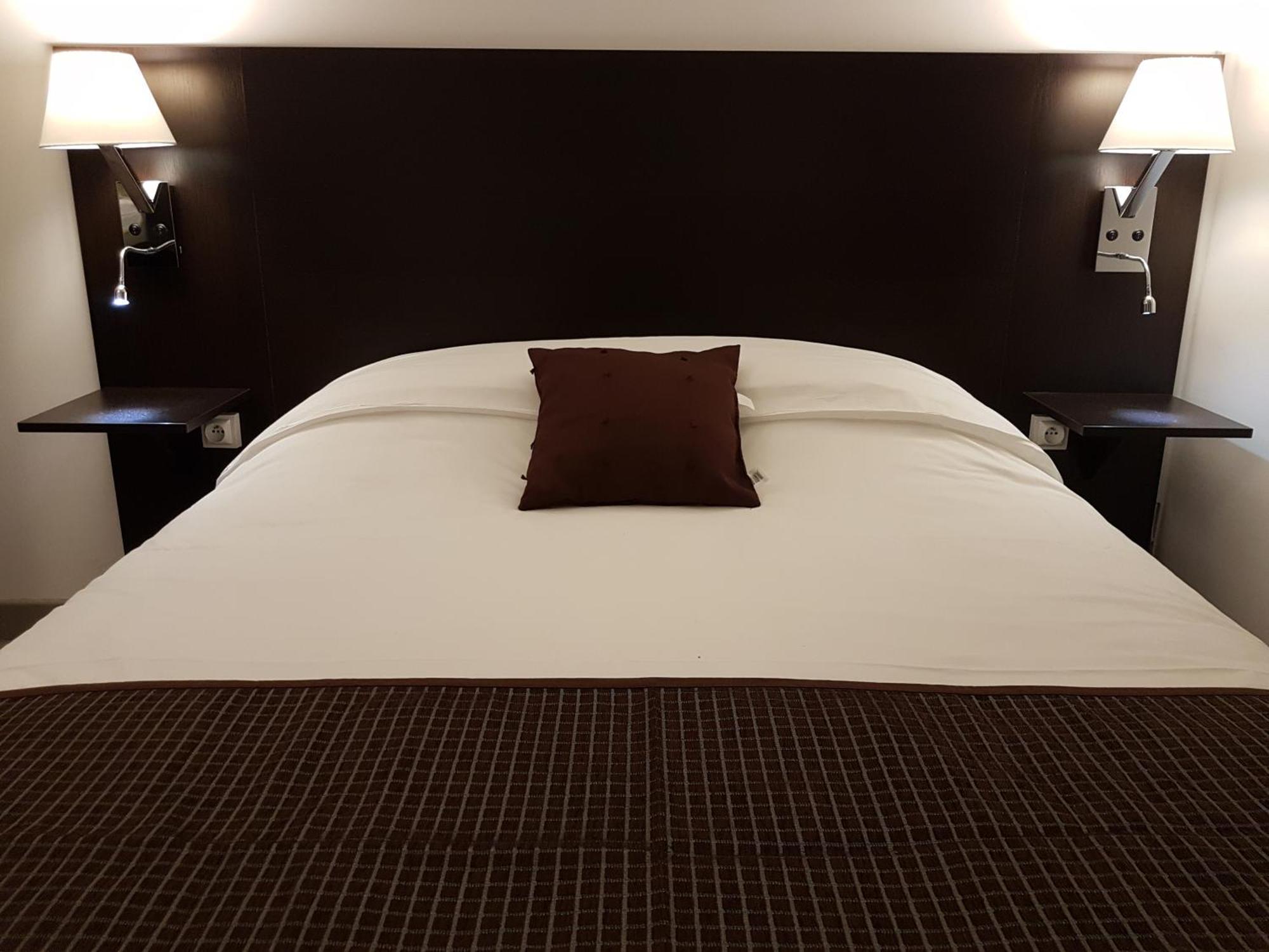 Nevers Hotel Kültér fotó